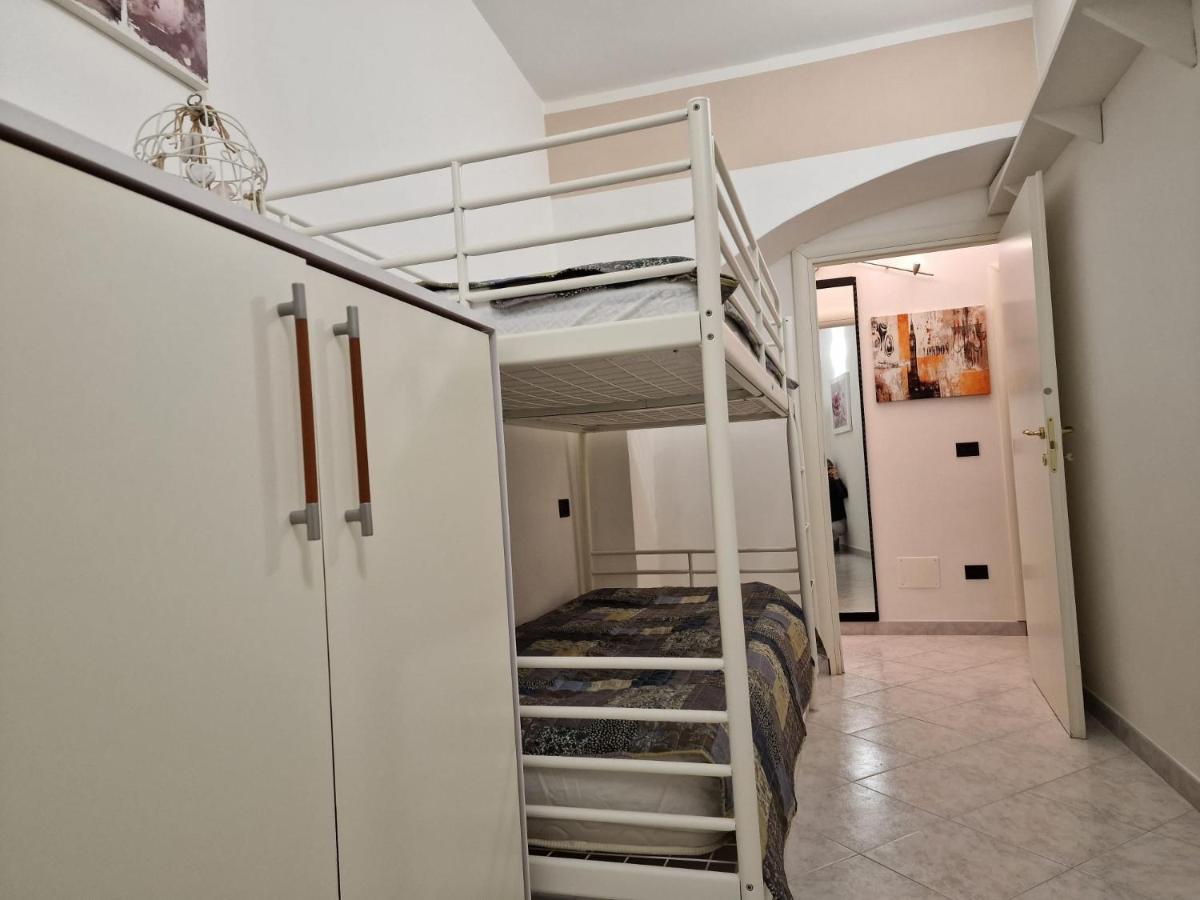 Casa Romantica Tra Liguria E Toscana Ortonovo Exterior foto
